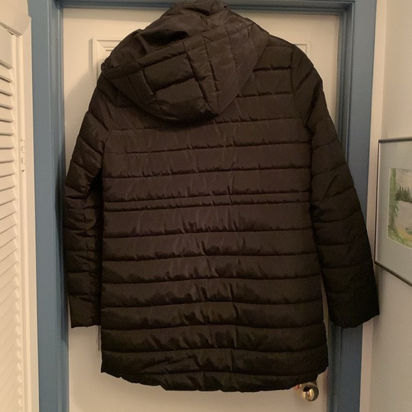Black down jacket - Picture 2 of 4